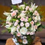 Lily spherical rose vase with baby rose 14